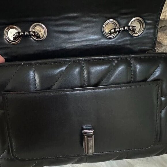 Black Quilted Chain Shoulder Bag with Red Interior – Elegant Crossbody Purse - Picture 4 of 7